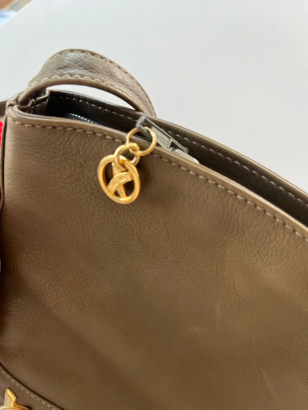 Vintage Paloma Picasso Italian Leather Olive Green Shoulder Bag Gold X Hardware
